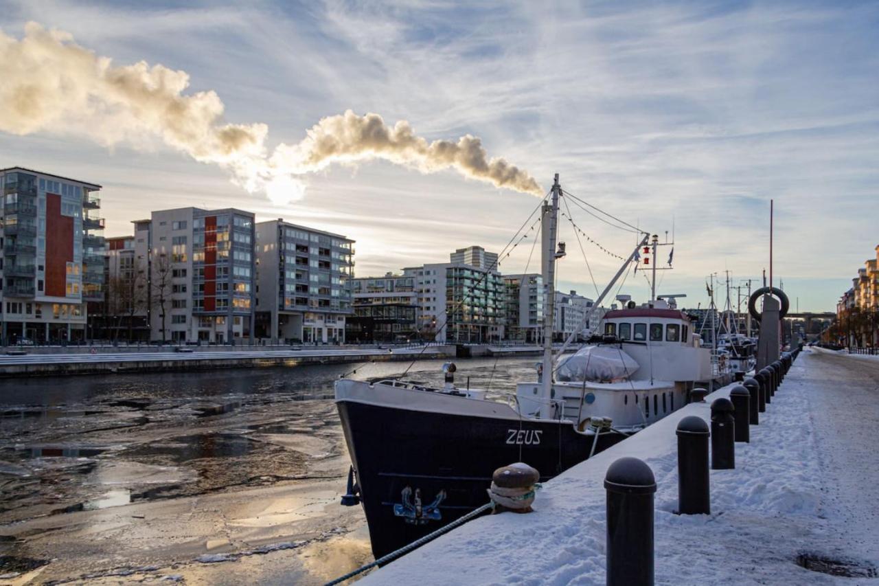 Low-cost In Sofo, Construction Work Huoneisto *